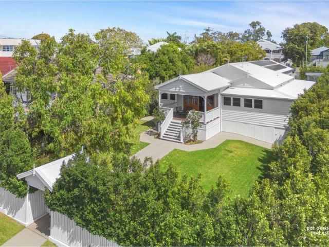 Prestigious Range Masterpiece on 1,292m² | Dual Access, Pool & Multi Generational Living