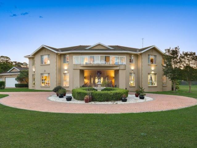 Prestigious Residence in an Iconic Location Do Not Miss Sneak Peek Thursday 20 August at 5:00pm