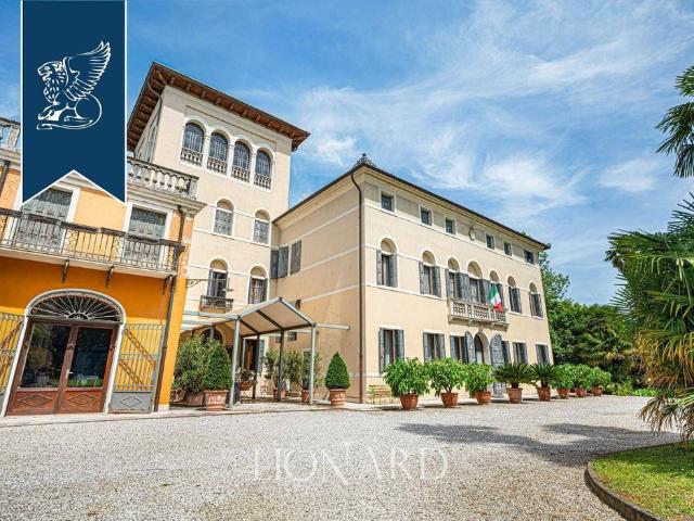 Prestigiosa villa di 4000 mq in vendita, Volpago del Montello, Veneto