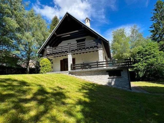 Prestigiosa villa di 405 mq in vendita Santa Maria Maggiore, Piemonte