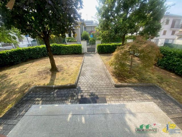 Prestigiosa villa di 430 mq in vendita, Via Pietro Nenni, 7/9, Noceto, Parma, Emilia Romagna