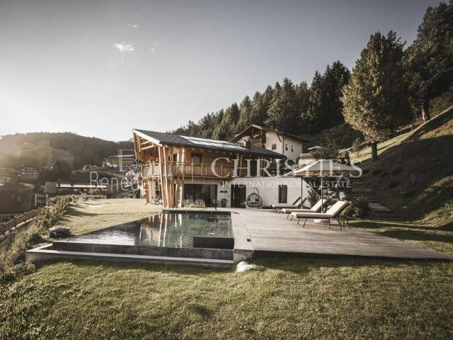 Prestigiosa villa in affitto Selva di Val Gardena, Trentino Alto Adige