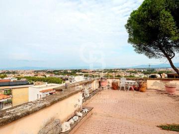 Villa in vendita Via Fratelli Bandiera, 23, Roma, Lazio