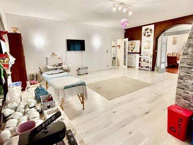 Prestigiosa villa di 474 mq in vendita Via Montecalvo, 14, Pianoro, Bologna, Emilia Romagna