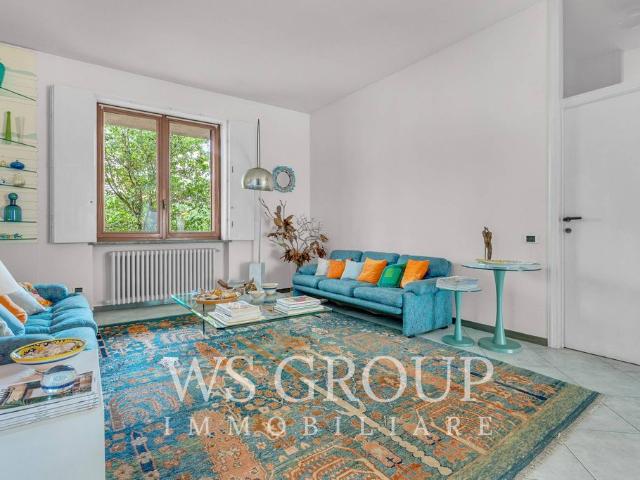 Prestigiosa villa di 475 mq in vendita Carate Brianza, Lombardia