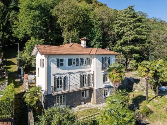 Prestigiosa villa di 481 mq in vendita, Via Sempione Sud, 30, Stresa, Piemonte