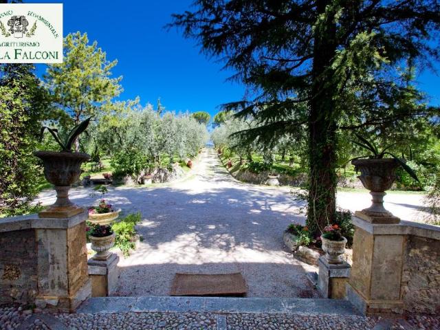 Villa di 500 mq in vendita Rieti, Italia