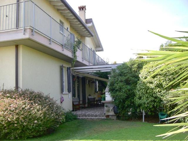 Prestigiosa villa di 543 mq in vendita Via Salvo D'Acquisto, Mazzano, Lombardia