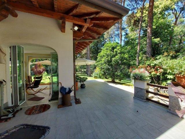 Prestigiosa villa di 550 mq in vendita, via lazzaretto, Borgo Ticino, Piemonte