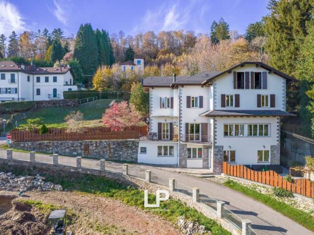 Prestigiosa villa di 572 mq in vendita, Viale Mottino, 24, Gignese, Piemonte