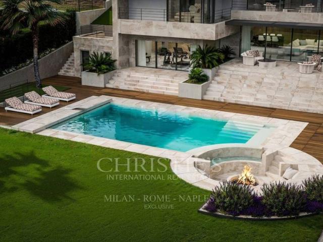 Prestigiosa villa di 580 mq in vendita Via Edoardo Fraquelli, Tremezzina, Lombardia