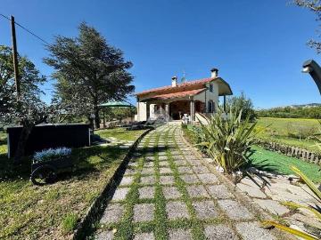 Prestigiosa villa di 588 mq in vendita, Via Colbianco, Verucchio, Rimini, Emilia Romagna