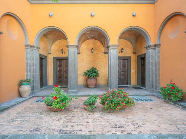 Prestigiosa villa di 600 mq in vendita Via di Villa Pepoli, Roma, Lazio