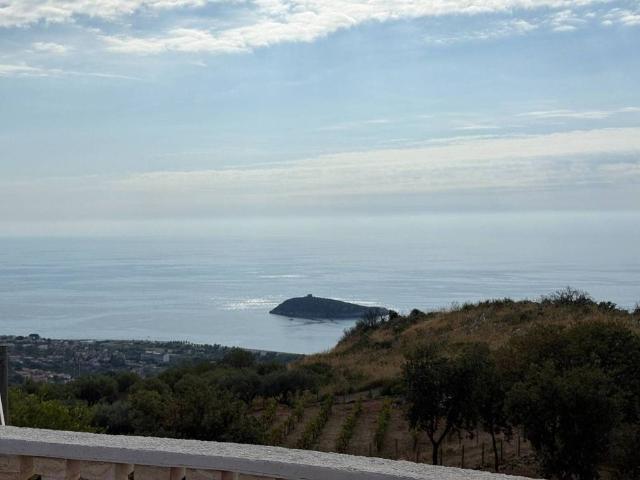 Villa in vendita Diamante, Calabria