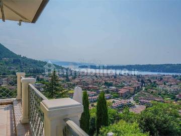 Prestigiosa villa di 625 mq in vendita, Via Federico Odorici, 68, Roè Volciano, Brescia, Lombardia