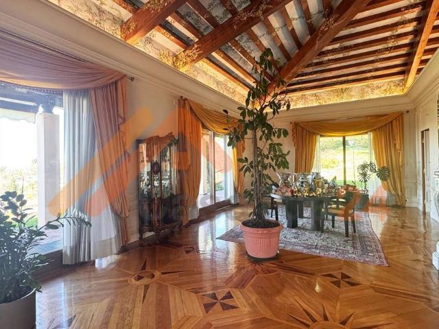 Prestigiosa villa di 650 mq in vendita, Via Gaetano Besana, 51, Sirtori, Lombardia