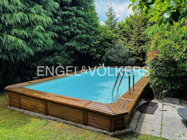 Prestigiosa villa di 700 mq in vendita, Via Papa Innocenzo XI, 6, Fino Mornasco, Como, Lombardia