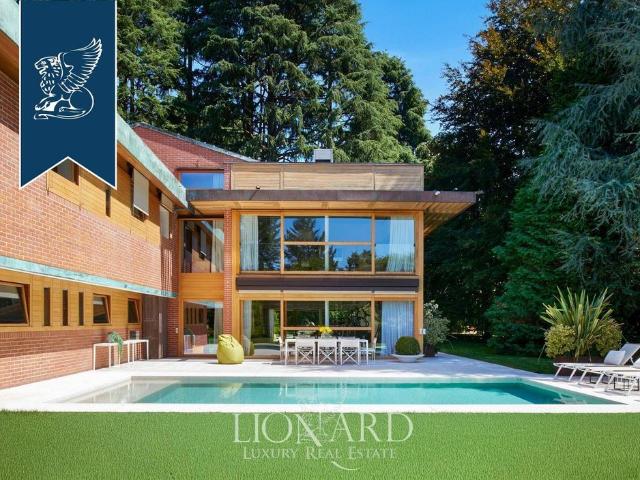 Prestigiosa villa di 700 mq in vendita, Carimate, Lombardia