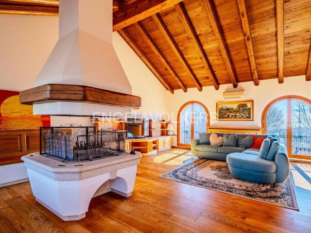 Prestigiosa villa di 720 mq in vendita Via Ciadema, San Pietro di Feletto, Treviso, Veneto