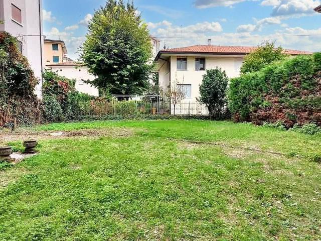 Prestigiosa villa di 735 mq in vendita, Viale Cairoli, N. 103, Treviso, Veneto