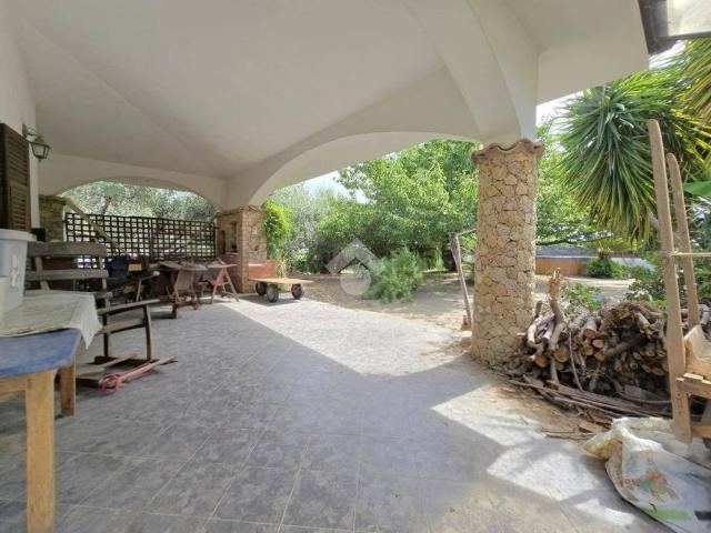 Prestigiosa villa di 750 mq in vendita Via Bra, 11, Albenga, Liguria