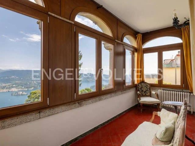 Esclusiva villa di 765 mq in vendita Via Santuario, 21, Madonna del Sasso, Piemonte
