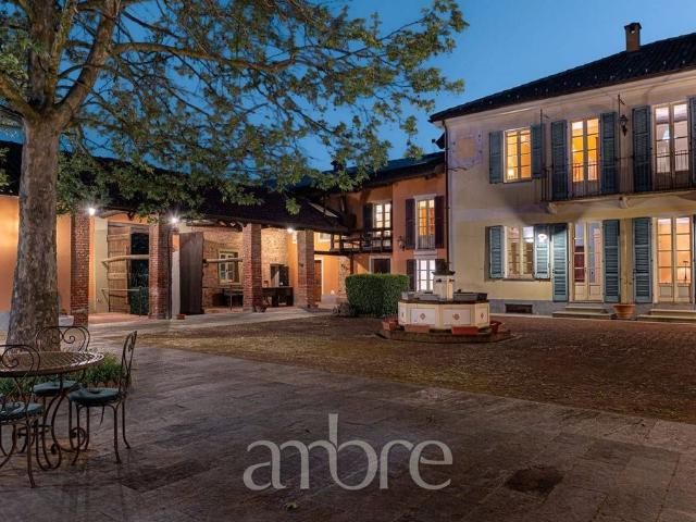 Prestigiosa villa di 8450 mq in vendita Frazione Vaglierano, Asti, Piemonte
