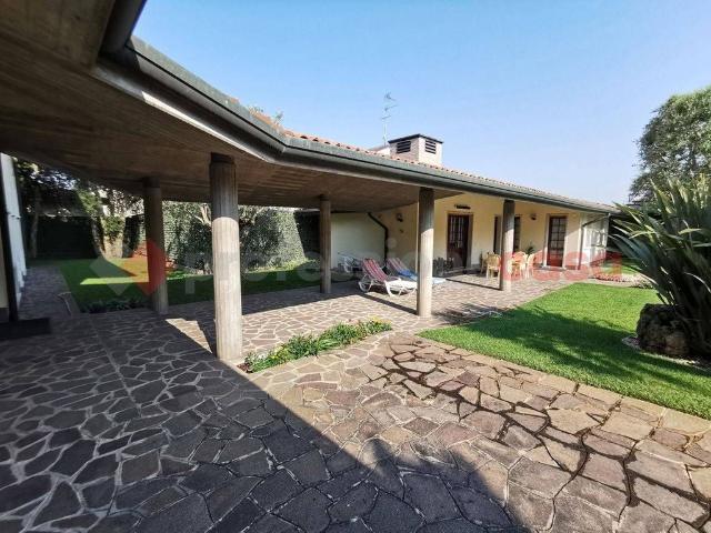 Esclusiva villa di 890 mq in vendita Via Giuseppe Gatto, 0, Casaleone, Verona, Veneto
