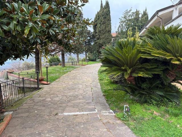 Prestigiosa villa di 900 mq in vendita Via Piano Bombace, 10, Montano Antilia, Salerno, Campania