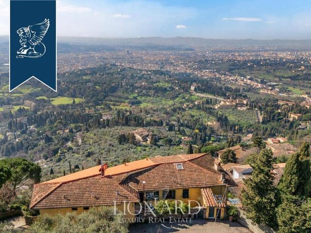 Prestigiosa villa di 900 mq in vendita Fiesole, Toscana