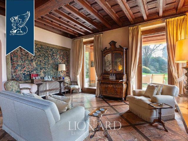 Prestigiosa villa di 980 mq in vendita Como, Italia