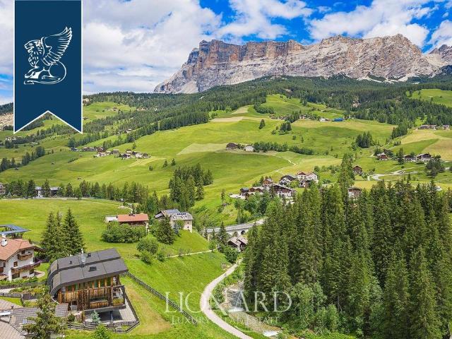 Prestigiosa villa di 1000 mq in vendita, Badia, Trentino Alto Adige