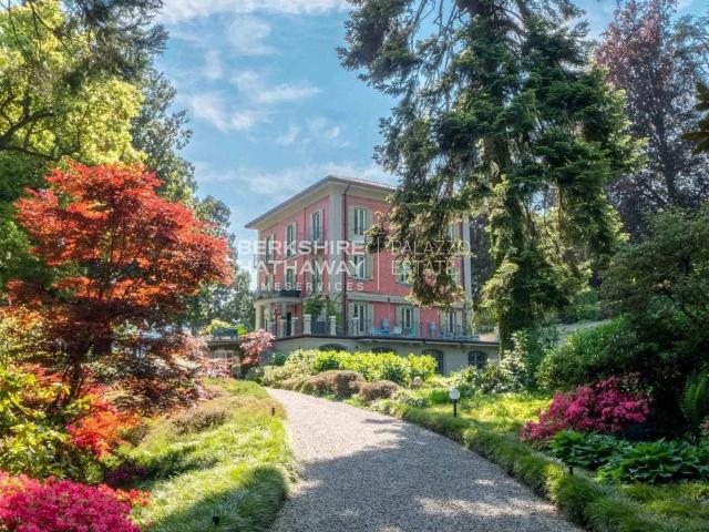 Prestigiosa villa di 1000 mq in vendita Tremezzina, Lombardia