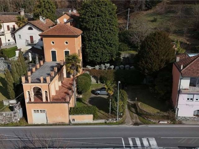 Prestigiosa villa di 1000 mq in vendita, Via Novara, 21, Orta San Giulio, Novara, Piemonte