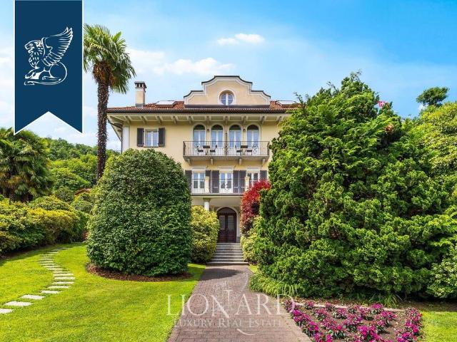 Prestigiosa villa di 1100 mq in vendita, Domodossola, Italia