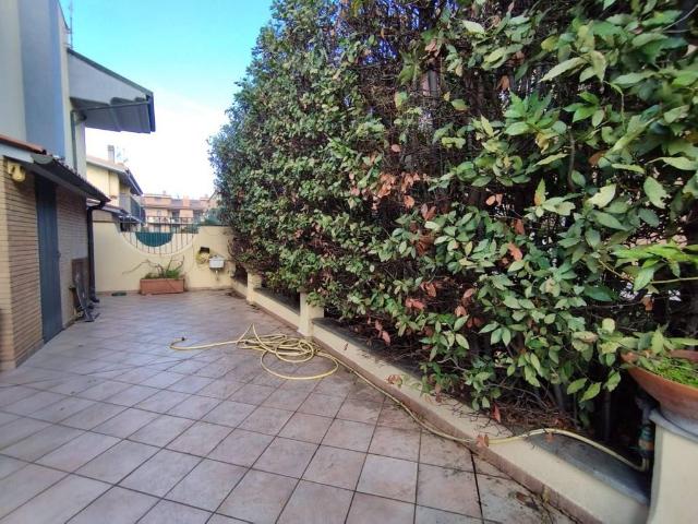 Prestigiosa villa di 110 mq in vendita, Via Firenze, Ciampino, Roma, Lazio