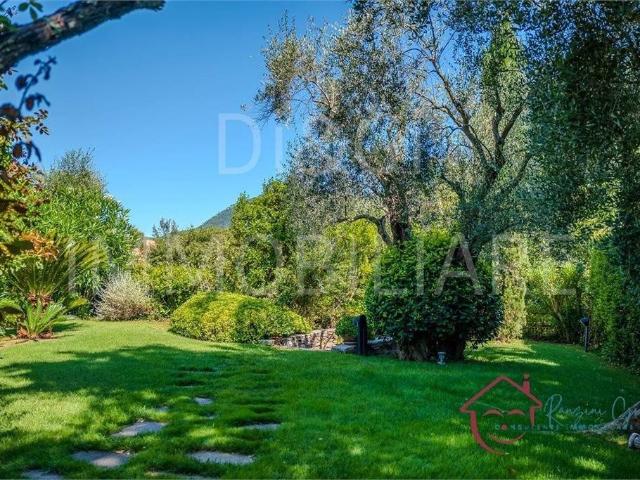 Prestigiosa villa di 200 mq in vendita Via Praglione, Garlenda, Savona, Liguria