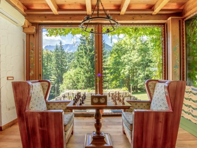 Prestigiosa villa di 1300 mq in vendita VIA VERDI 5, Tarvisio, Friuli Venezia Giulia