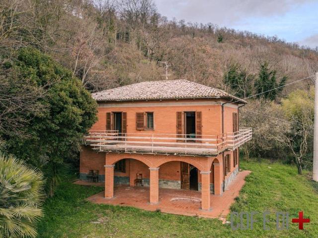 Prestigiosa villa di 136 mq in vendita, Strada della Scarpellinata, Lago di Bolsena, Lazio