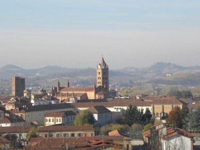 Prestigiosa villa di 180 mq in vendita, Località Altavilla, Alba, Cuneo, Piemonte