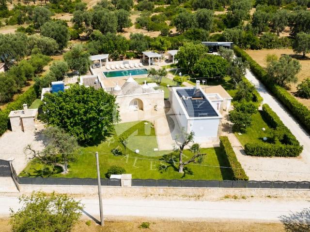 Prestigiosa villa di 203 mq in vendita, Francavilla Fontana, Italia
