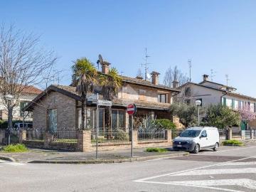 Esclusiva villa di 210 mq in vendita Via C. Flammarion, 14, Ravenna, Emilia Romagna