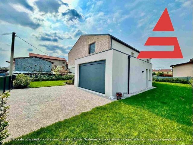 Prestigiosa villa di 211 mq in vendita, stroppari, Tezze sul Brenta, Vicenza, Veneto