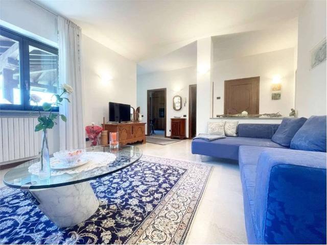 Prestigiosa villa di 228 mq in vendita Via Mulino, 11, Prata Camportaccio, Sondrio, Lombardia