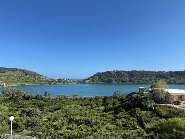 Prestigiosa villa di 233 mq in vendita Via Averno, Pozzuoli, Napoli, Campania