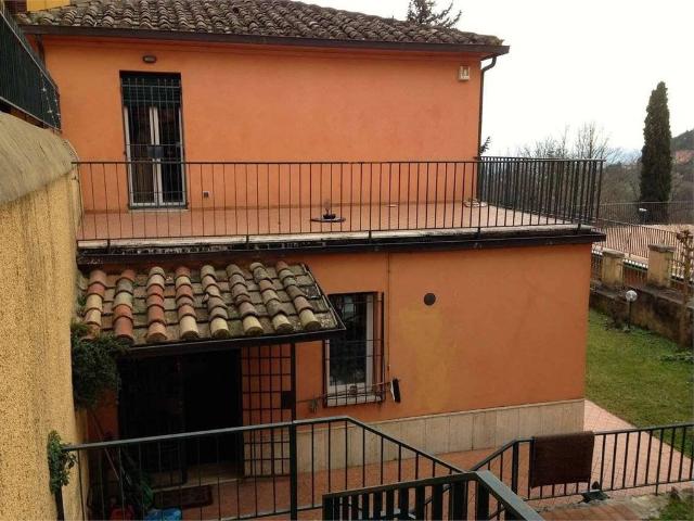 Prestigiosa villa di 240 mq in affitto via Santa Margherita, 7, Perugia, Umbria