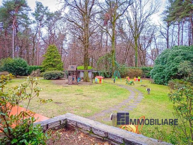 Prestigiosa villa di 250 mq in vendita, Via Lazzaretto, Borgo Ticino, Novara, Piemonte