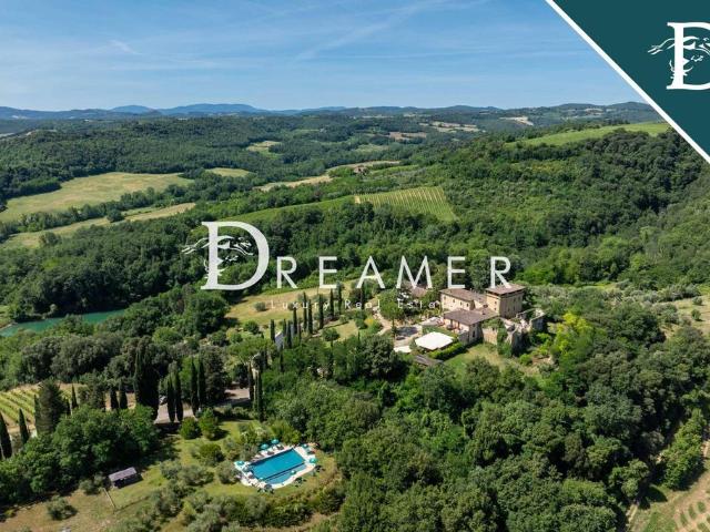 Prestigiosa villa di 2600 mq in vendita, Località San Donato, 53037, San Gimignano, Siena, Toscana