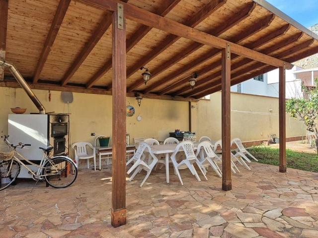Prestigiosa villa di 260 mq in vendita, Via Agenore, 31, Palermo, Sicilia