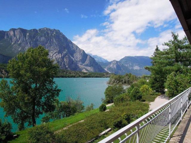 Prestigiosa villa di 260 mq in vendita Via Lungo Lago, 43, Cavedine, Trentino Alto Adige